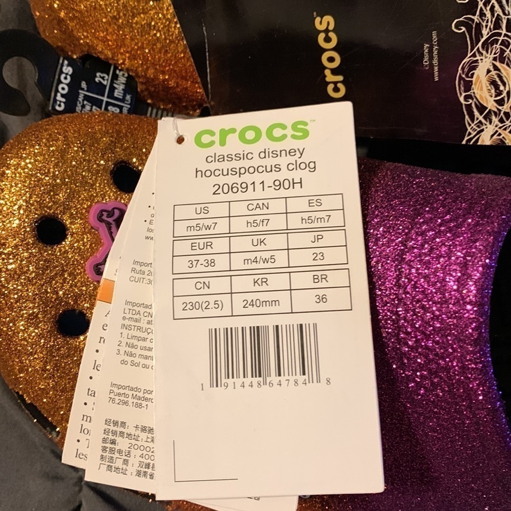 CROCS Classic Disney Hocus Pocus Clog - Picture 11 of 13